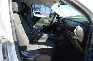 2020 Chevrolet Traverse FWD 4dr LS w/1LS