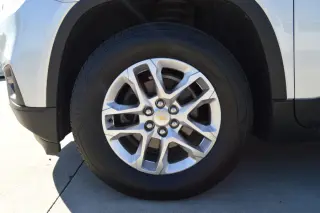 2020 Chevrolet Traverse FWD 4dr LS w/1LS
