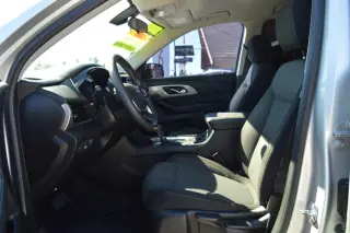 2020 Chevrolet Traverse FWD 4dr LS w/1LS