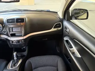 2018 Dodge Journey SXT