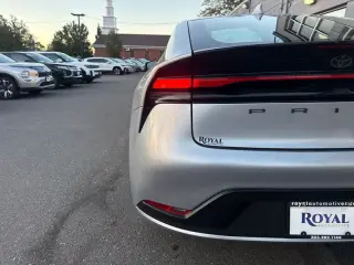 2025 Toyota Prius LE