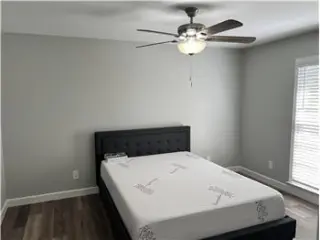 Propiedad de alquiler con 0 dormitorio y 0 baño en lilburn