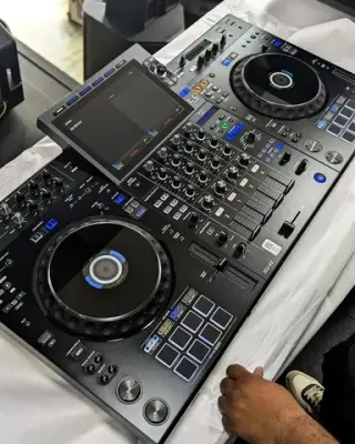 AlphaTheta XDJ-AZ , OMNIS-DUO