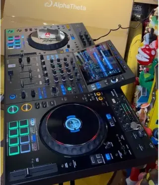 AlphaTheta XDJ-AZ , OMNIS-DUO