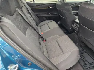 Toyota Camry 2026 LE 4dr Sedán