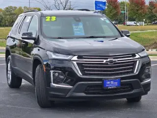 Chevrolet Traverse 2023 4x4 LT cuero SUV de 4 puertas