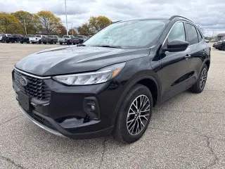 Ford Escape Híbrido Enchufable 2025 PHEV 4dr SUV