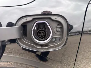 Ford Escape Híbrido Enchufable 2025 PHEV 4dr SUV