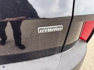 Ford Escape Híbrido Enchufable 2025 PHEV 4dr SUV
