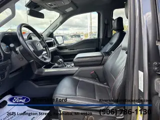 Ford F-150 2022 4x4 XL 4dr SuperCrew 5.5 ft. SB