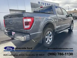 Ford F-150 2022 4x4 XL 4dr SuperCrew 5.5 ft. SB