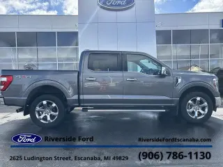 Ford F-150 2022 4x4 XL 4dr SuperCrew 5.5 ft. SB