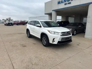 Toyota Highlander Hybrid 2019 AWD XLE 4dr SUV