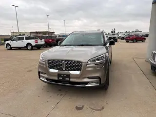 Lincoln Aviator 2021 AWD Reserve 4dr SUV