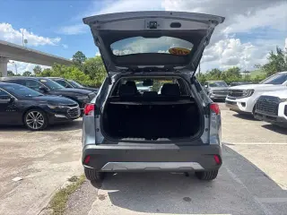 Toyota Corolla Cross 2024 XLE 4dr Crossover