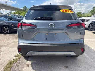Toyota Corolla Cross 2024 XLE 4dr Crossover