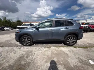 Toyota Corolla Cross 2024 XLE 4dr Crossover