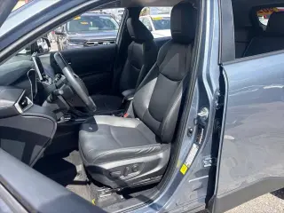 Toyota Corolla Cross 2024 XLE 4dr Crossover