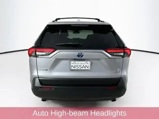 Toyota RAV4 Híbrido 2023 AWD XLE Premium 4dr SUV