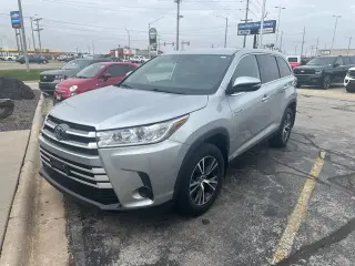 Toyota Highlander Hybrid 2019 AWD LE 4dr SUV