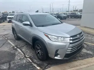 Toyota Highlander Hybrid 2019 AWD LE 4dr SUV