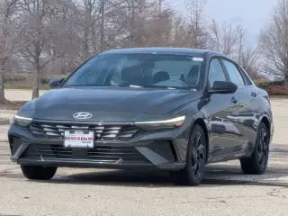 Hyundai ELANTRA 2026 SEL Sport Premium 4dr Sedán