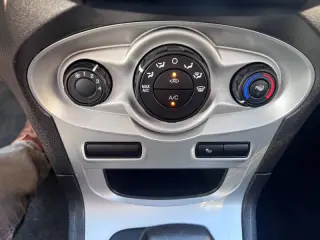 2018 Ford Fiesta