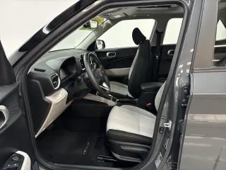 Hyundai VENUE 2026 SEL 4dr Crossover