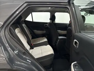 Hyundai VENUE 2026 SEL 4dr Crossover