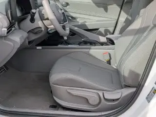 Hyundai ELANTRA 2026 SEL Sport 4dr Sedán