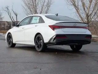 Hyundai ELANTRA 2026 SEL Sport 4dr Sedán