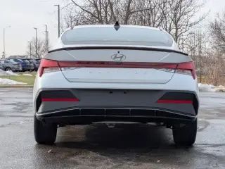 Hyundai ELANTRA 2026 SEL Sport 4dr Sedán
