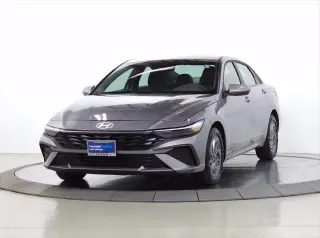 Hyundai ELANTRA Híbrido 2025 Azul 4dr Sedán