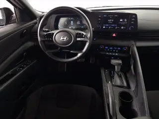 Hyundai ELANTRA 2025 SEL Sport 4dr Sedán