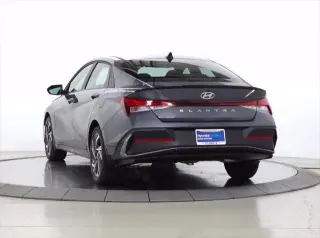 Hyundai ELANTRA 2025 SEL Sport 4dr Sedán
