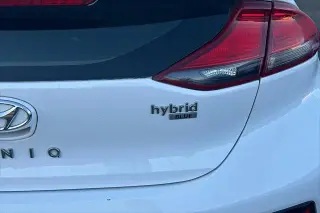 Hyundai IONIQ Hybrid 2019 Azul 4 puertas Hatchback