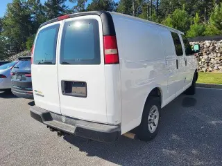 Chevrolet Express 2010 1500 3dr Van de Carga