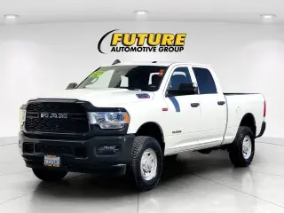 Ram 2500 2022 4x4 Tradesman 4dr Crew Cab 6.3 ft. SB Pickup