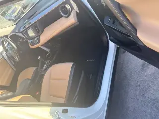Toyota RAV4 Híbrido 2018 AWD Limited SUV de 4 puertas