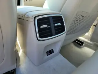 Genesis G70 2026 2.5T Prestige 4dr Sedán