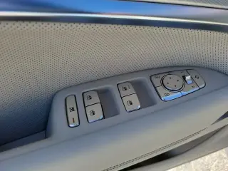 Genesis G70 2026 2.5T Prestige 4dr Sedán