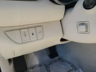 Genesis G70 2026 2.5T Prestige 4dr Sedán