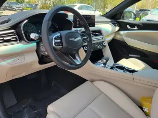Genesis G70 2026 2.5T Standard Sedán 4 puertas