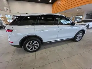 Lincoln Corsair 2025 AWD Premiere 4dr SUV