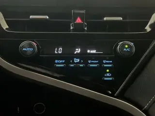 Toyota Camry 2021 SE 4dr Sedán