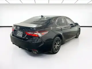 Toyota Camry 2021 SE 4dr Sedán