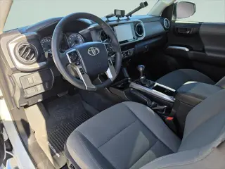 Toyota Tacoma 2020 4x2 SR5 V6 4dr Access Cab 6.1 ft LB