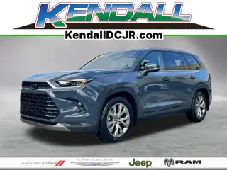Toyota Grand Highlander 2025 LE 4 SUV