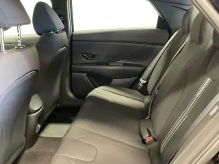Hyundai ELANTRA 2026 SEL Sport 4dr Sedán