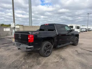 Chevrolet Silverado 1500 2017 4x4 LT 4dr Crew Cab 5.8 ft. SB